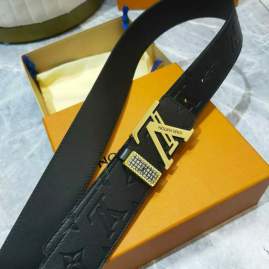Picture of Louis Vuitton Belts _SKUfw213256681fw